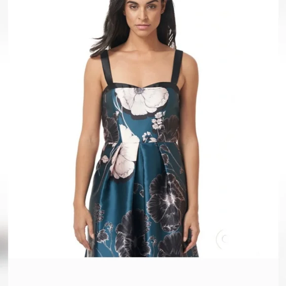 KAY UNGER DRESS SIZE 14 - Picture 4 of 7